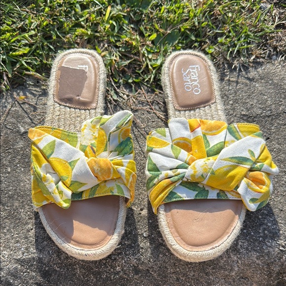 Franco Sarto Lemon Print Espadrille Slides - Picture 1 of 2